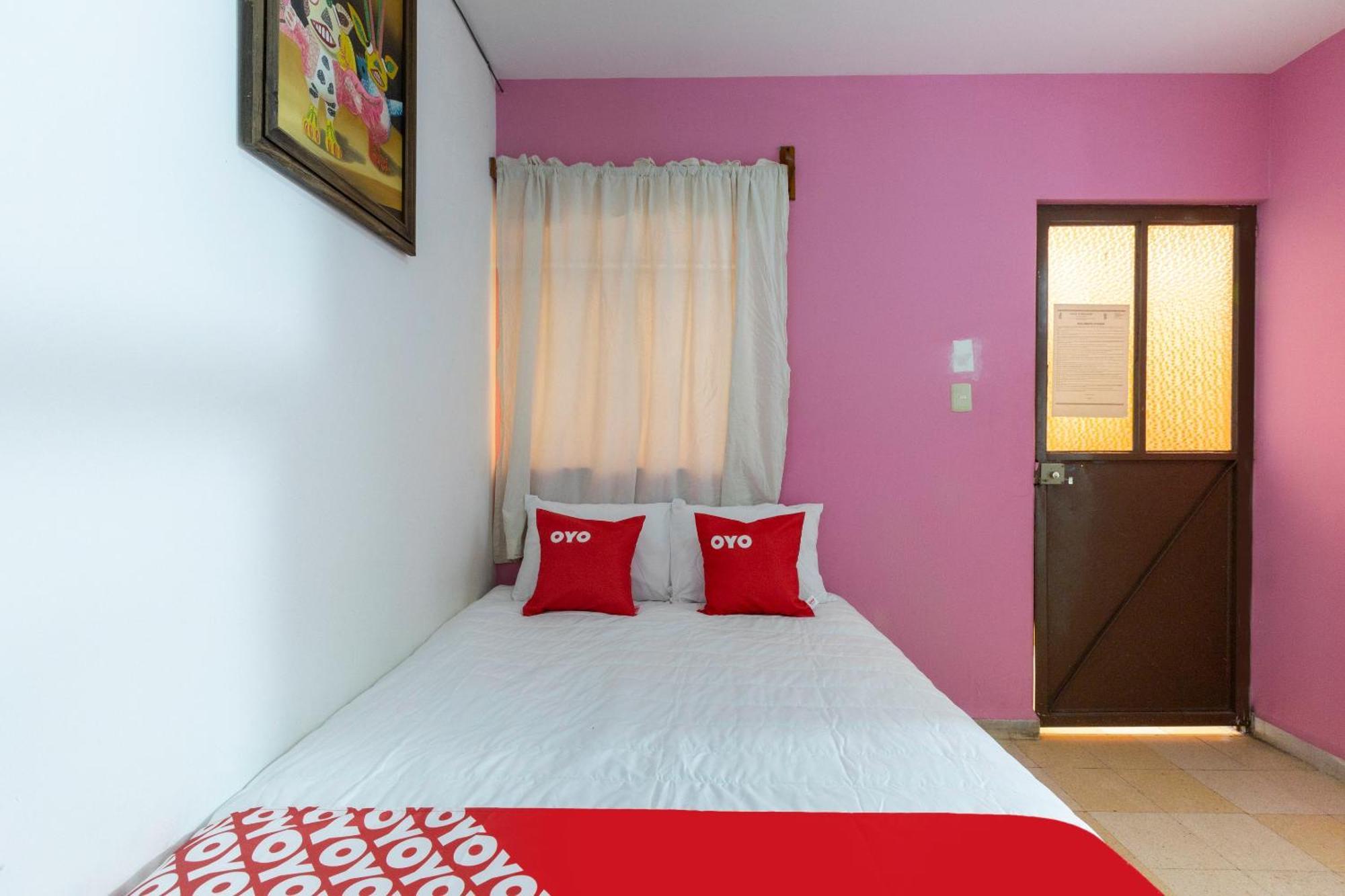 Oyo Hotel Emperador, Oaxaca Bagian luar foto