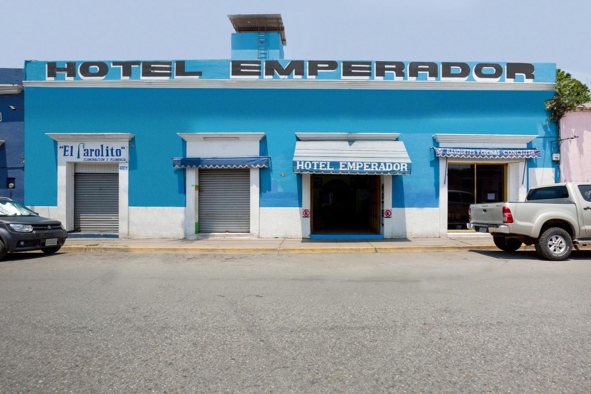 Oyo Hotel Emperador, Oaxaca Bagian luar foto