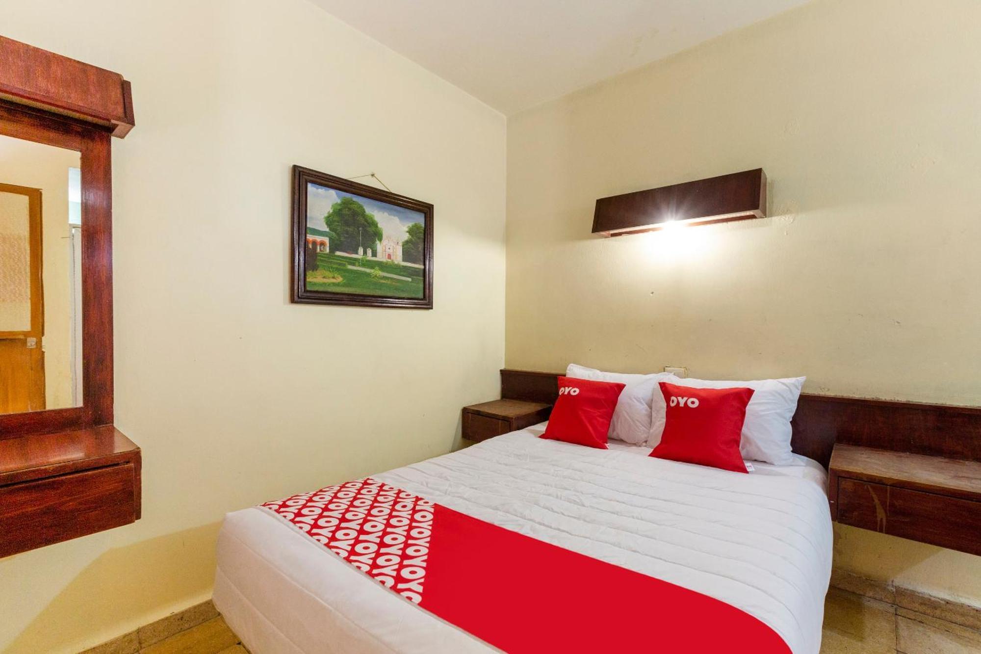 Oyo Hotel Emperador, Oaxaca Bagian luar foto