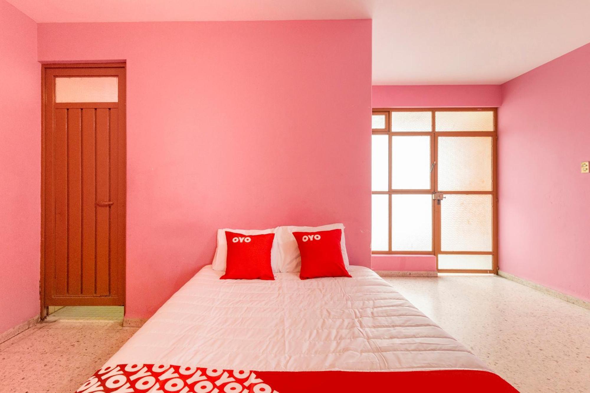 Oyo Hotel Emperador, Oaxaca Bagian luar foto