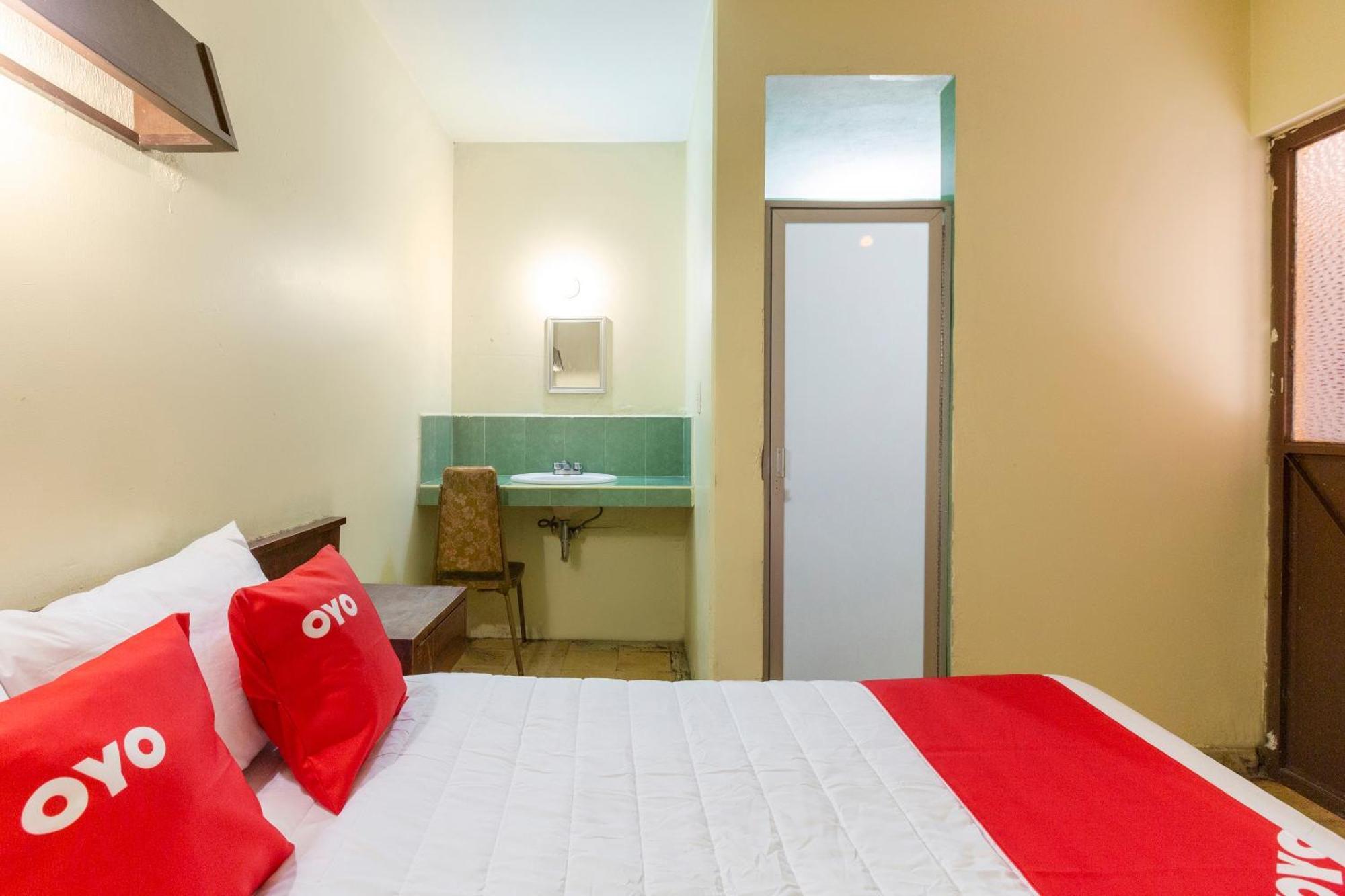 Oyo Hotel Emperador, Oaxaca Bagian luar foto