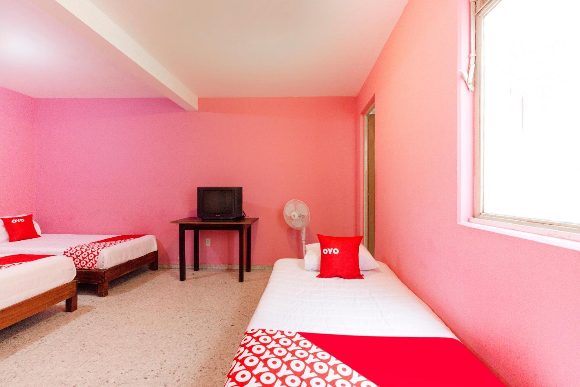 Oyo Hotel Emperador, Oaxaca Bagian luar foto