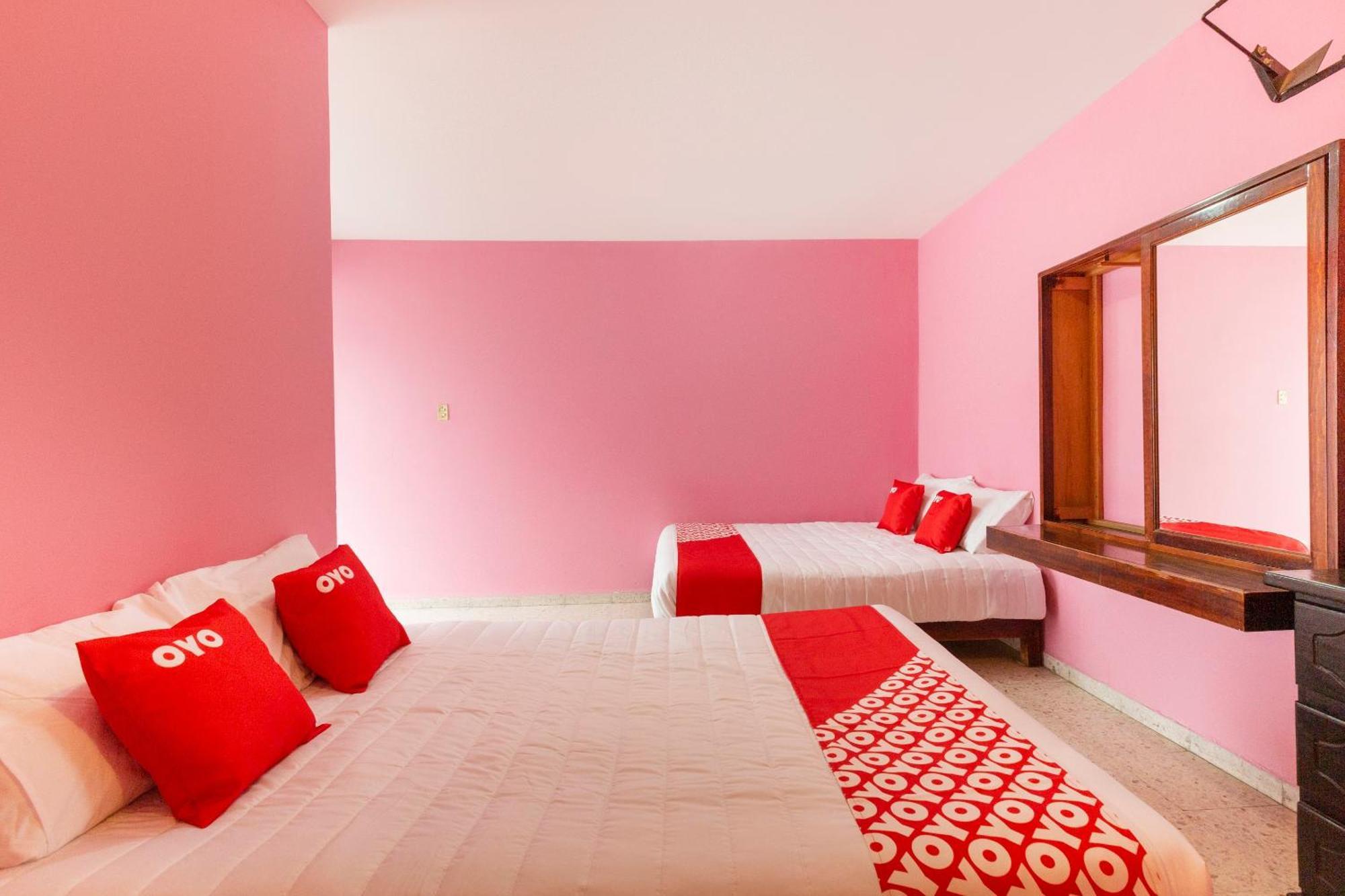 Oyo Hotel Emperador, Oaxaca Bagian luar foto